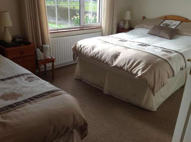 Отели типа «постель и завтрак» Hawthorn View Bed and Breakfast Тёрлс-30